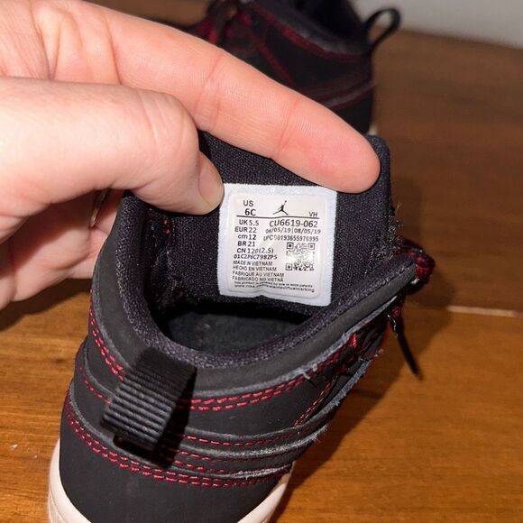 Nike Jordan 1 Mid Fearless TD Baby Shoes CU6619-062 Black Red White Sz 6C - Picture 7 of 8